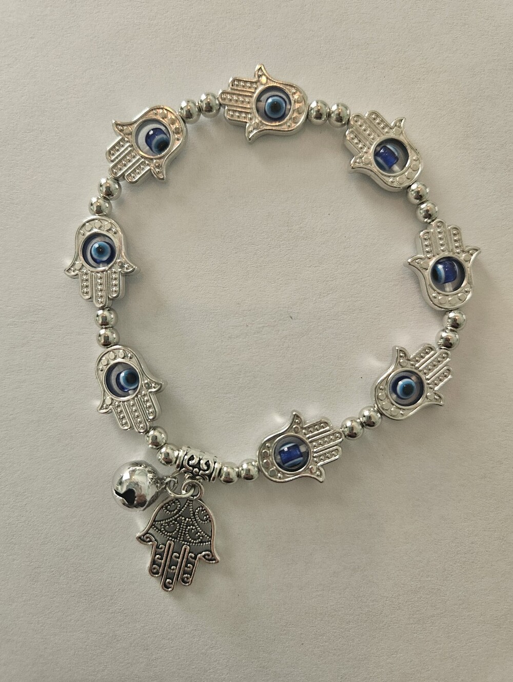 NWT Silver Hamsa Bracelet with Blue Evil Eye Charm Feminine Bohemian Preppy - Picture 5 of 5